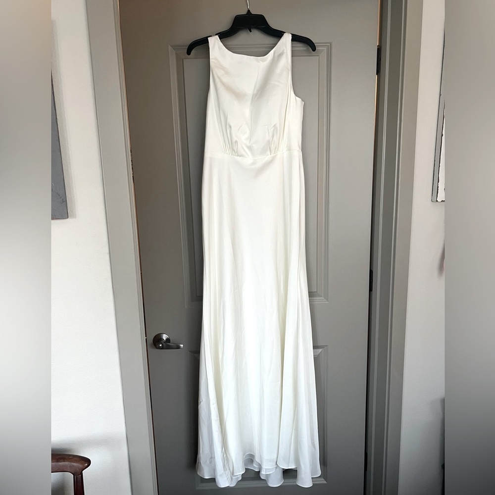 NEVER WORN - AW Bridal Ivory Size 8 Dress